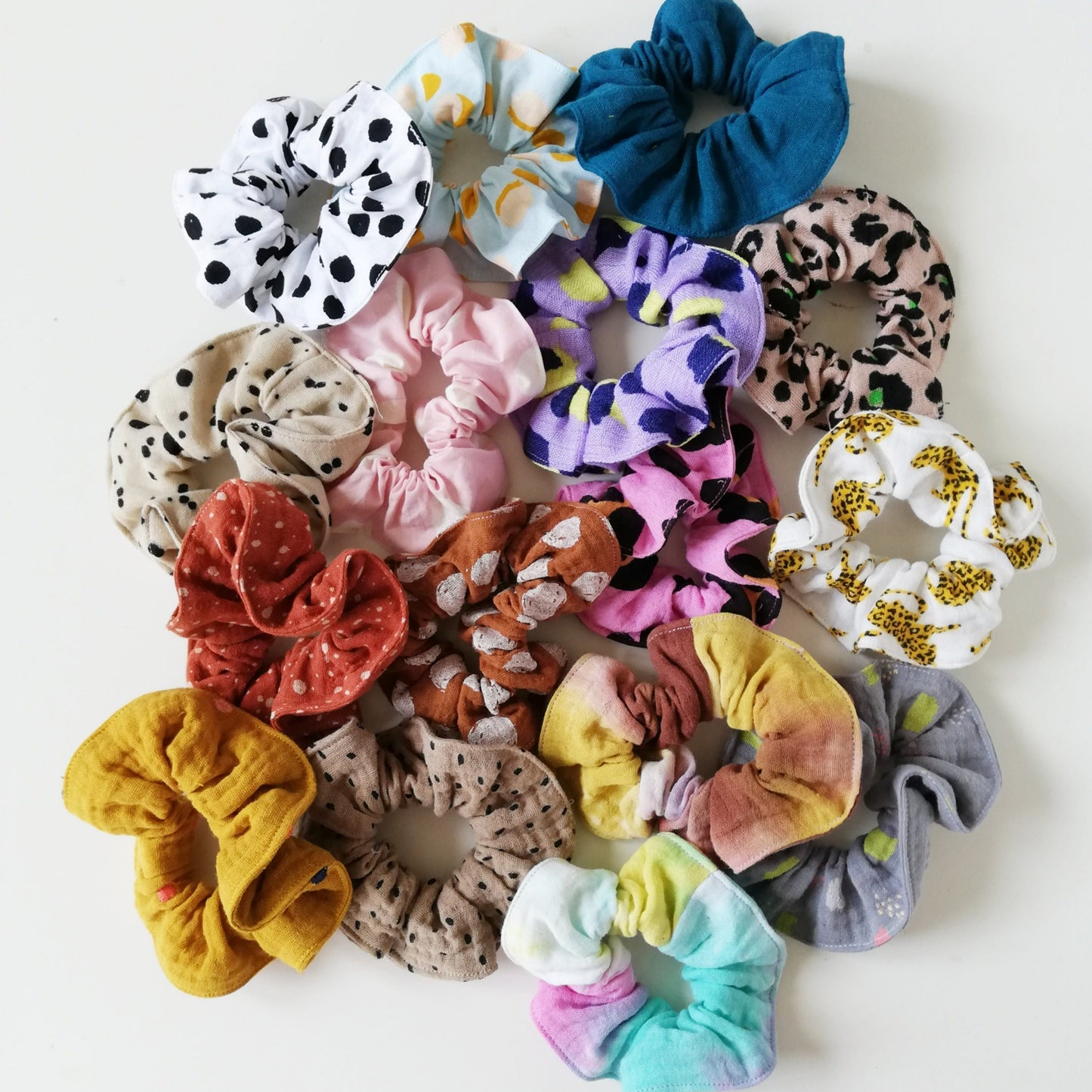 Scrunchi Betty "Batik braun"